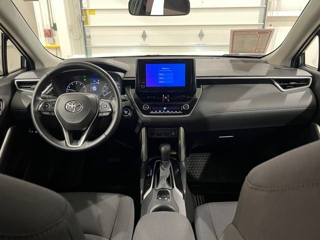 2023 Toyota Corolla Cross LE