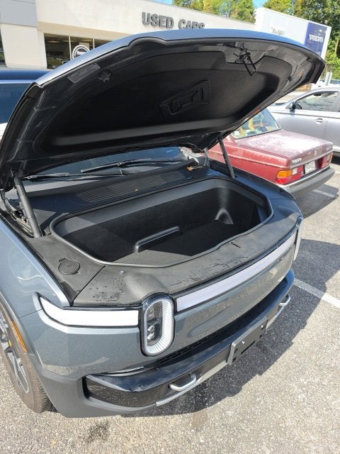 2023 Rivian R1S Adventure Quad Motor Large Pack