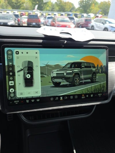 2023 Rivian R1S Adventure Quad Motor Large Pack