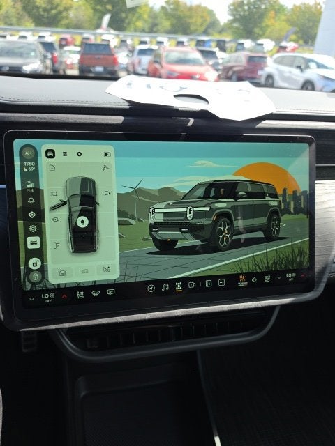2023 Rivian R1S Adventure Quad Motor Large Pack