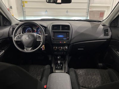2025 Mitsubishi Outlander Sport 2.0 ES