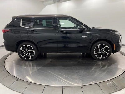 2023 Mitsubishi Outlander PHEV 40th Anniversary