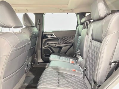 2023 Mitsubishi Outlander PHEV SEL