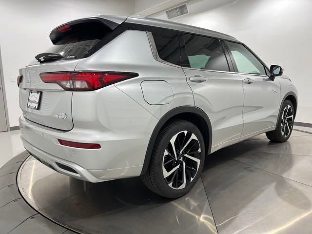 2023 Mitsubishi Outlander PHEV SEL