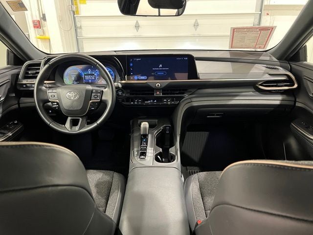 2023 Toyota Crown XLE