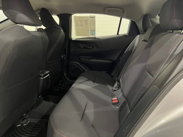2025 Toyota Prius Plug-In Hybrid SE