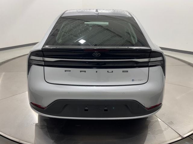 2025 Toyota Prius Plug-In Hybrid SE