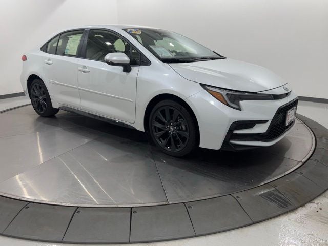 2026 Toyota Corolla Hybrid SE