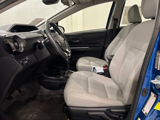 2018 Toyota Prius c Four