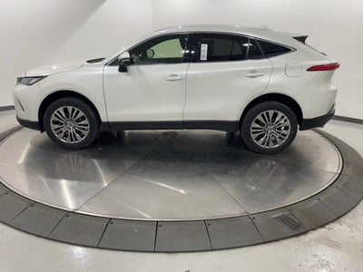 2022 Toyota Venza XLE