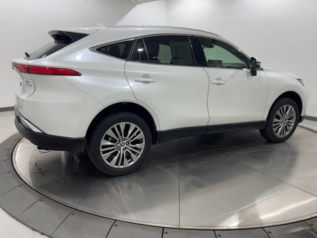 2022 Toyota Venza XLE