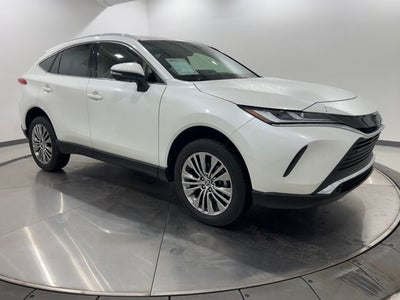 2022 Toyota Venza XLE