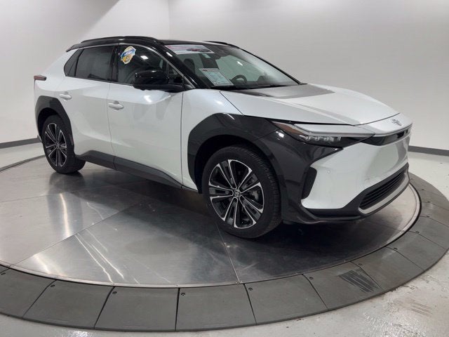 2024 Toyota bZ4X Limited