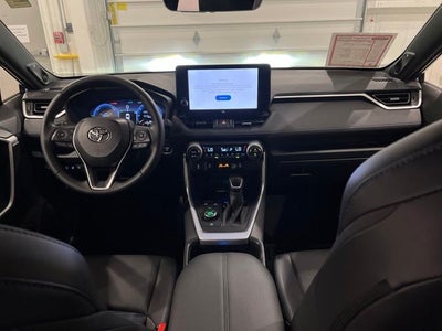 2025 Toyota RAV4 Hybrid XSE