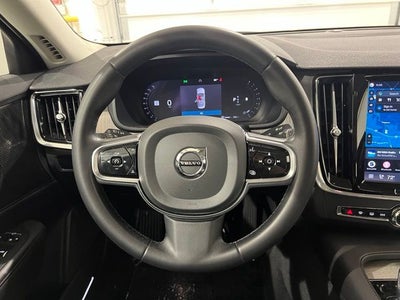 2023 Volvo S90 B6 Plus