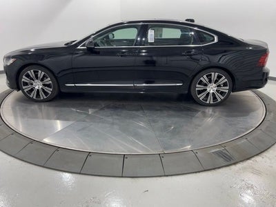 2023 Volvo S90 B6 Plus