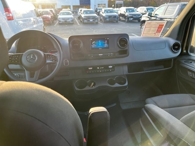 2024 Mercedes-Benz Sprinter 2500 Passenger 144 WB