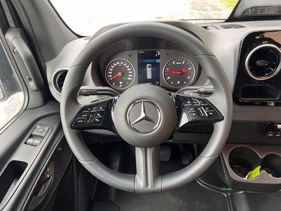 2025 Mercedes-Benz Sprinter 2500 Passenger 170 WB High Roof