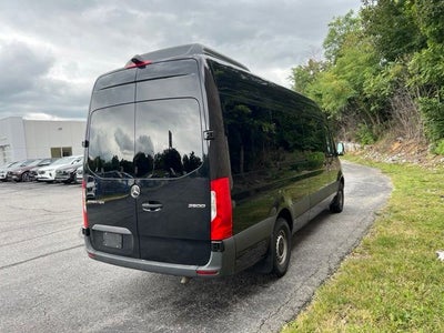 2025 Mercedes-Benz Sprinter 2500 Passenger 170 WB High Roof