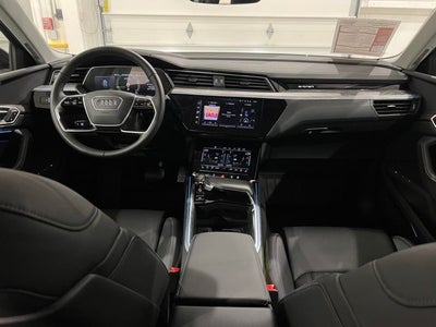 2024 Audi Q8 e-tron Prestige quattro