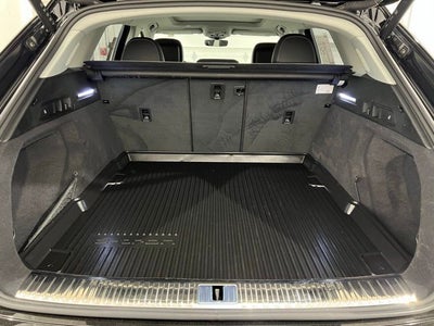 2024 Audi Q8 e-tron Prestige quattro