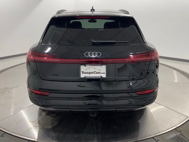2024 Audi Q8 e-tron Prestige quattro