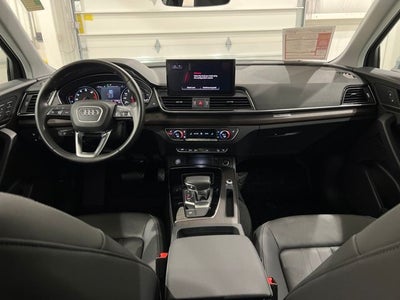 2024 Audi Q5 40 Premium quattro
