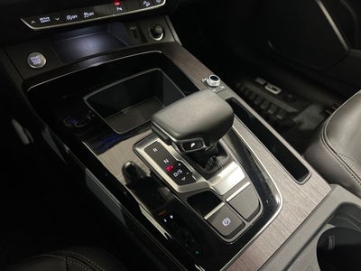 2024 Audi Q5 40 Premium quattro