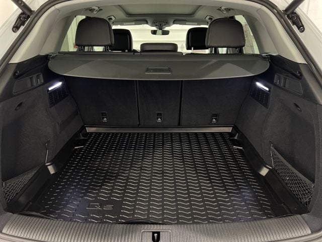 2024 Audi Q5 40 Premium quattro
