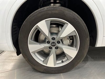 2024 Audi Q5 40 Premium quattro