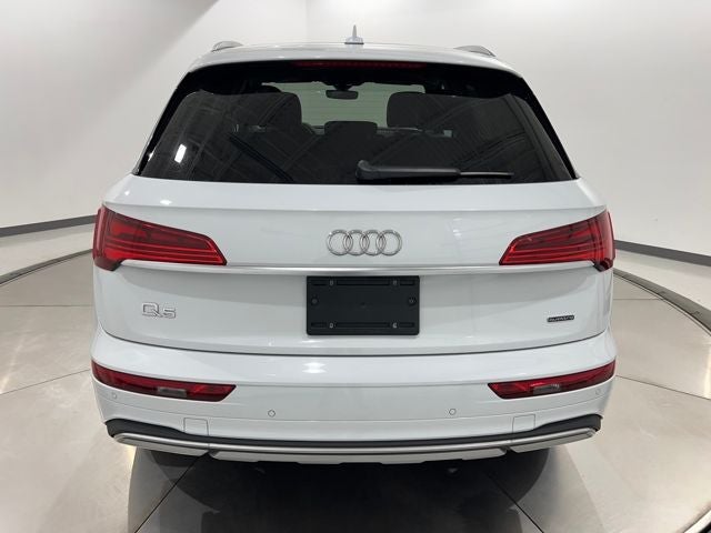 2024 Audi Q5 40 Premium quattro