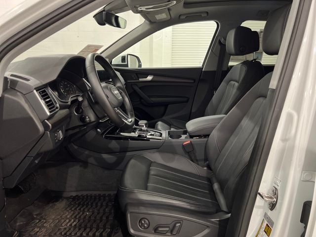 2024 Audi Q5 40 Premium quattro