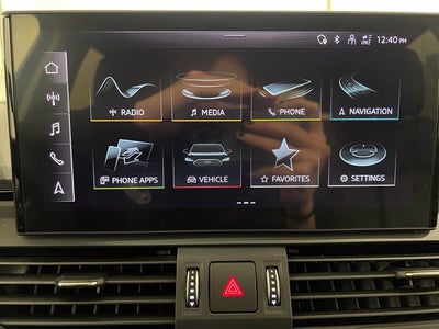 2024 Audi Q5 45 S line Premium quattro