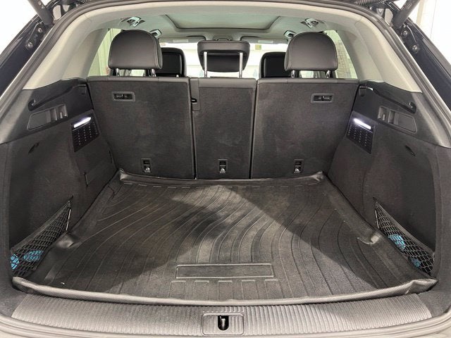 2024 Audi Q5 45 S line Premium quattro