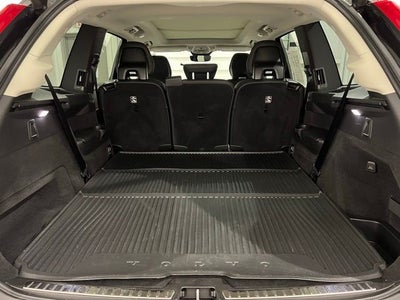 2024 Volvo XC90 B6 Plus Bright Theme