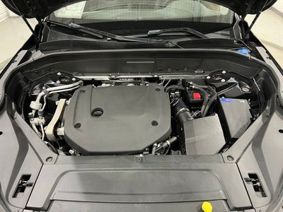 2024 Volvo XC90 B6 Plus Bright Theme