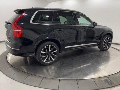 2024 Volvo XC90 B6 Plus Bright Theme