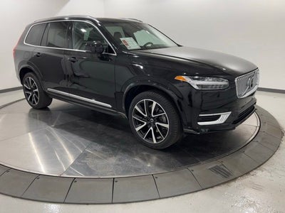 2024 Volvo XC90 B6 Plus Bright Theme