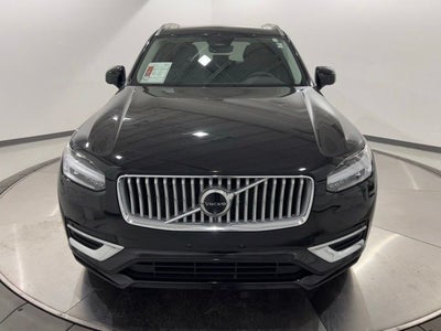 2024 Volvo XC90 B6 Plus Bright Theme