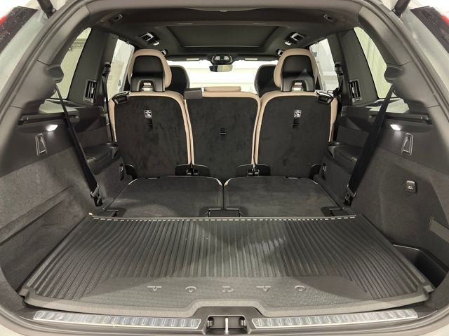 2026 Volvo XC90 B6 Ultra