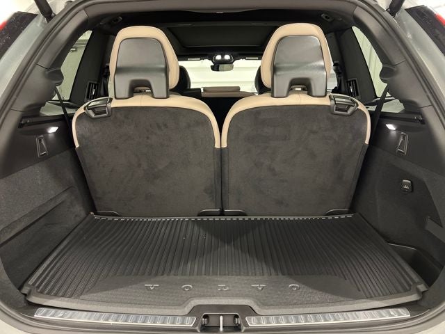 2026 Volvo XC90 B6 Ultra