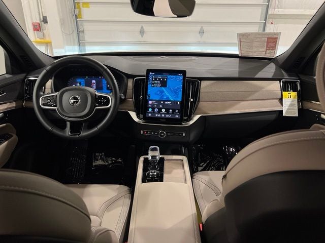 2026 Volvo XC90 B6 Core