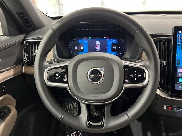 2026 Volvo XC90 B6 Core