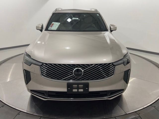 2026 Volvo XC90 B6 Core
