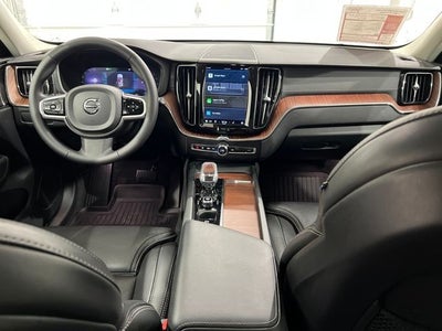 2023 Volvo XC60 B6 Ultimate Bright Theme