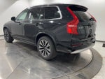 2022 Volvo XC90 T5 Momentum