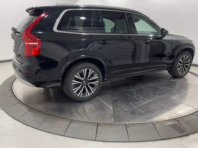 2022 Volvo XC90 T5 Momentum