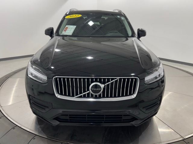 2022 Volvo XC90 T5 Momentum