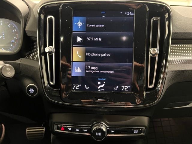 2021 Volvo XC40 R-Design