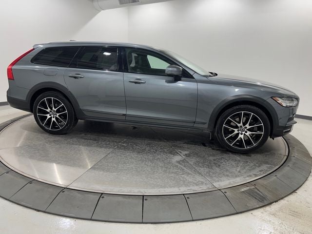 2019 Volvo V90 Cross Country T6 AWD